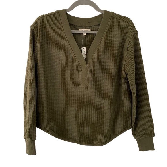 Madewell Tops - Madewell Women's Brushed Waffle V-Neck Long Sleeve Top Size XS NWT Flaw